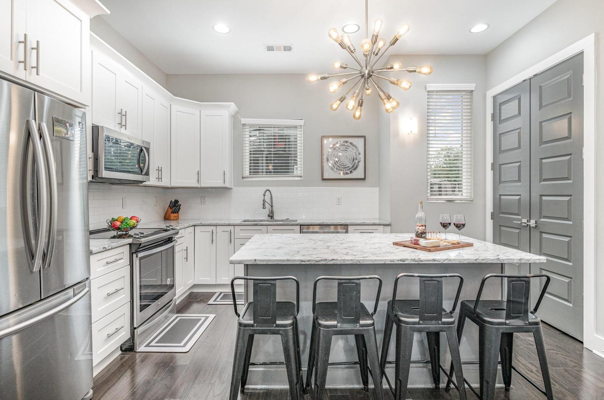 Cypress - Private Rooftop Patio - Mins To Broadway