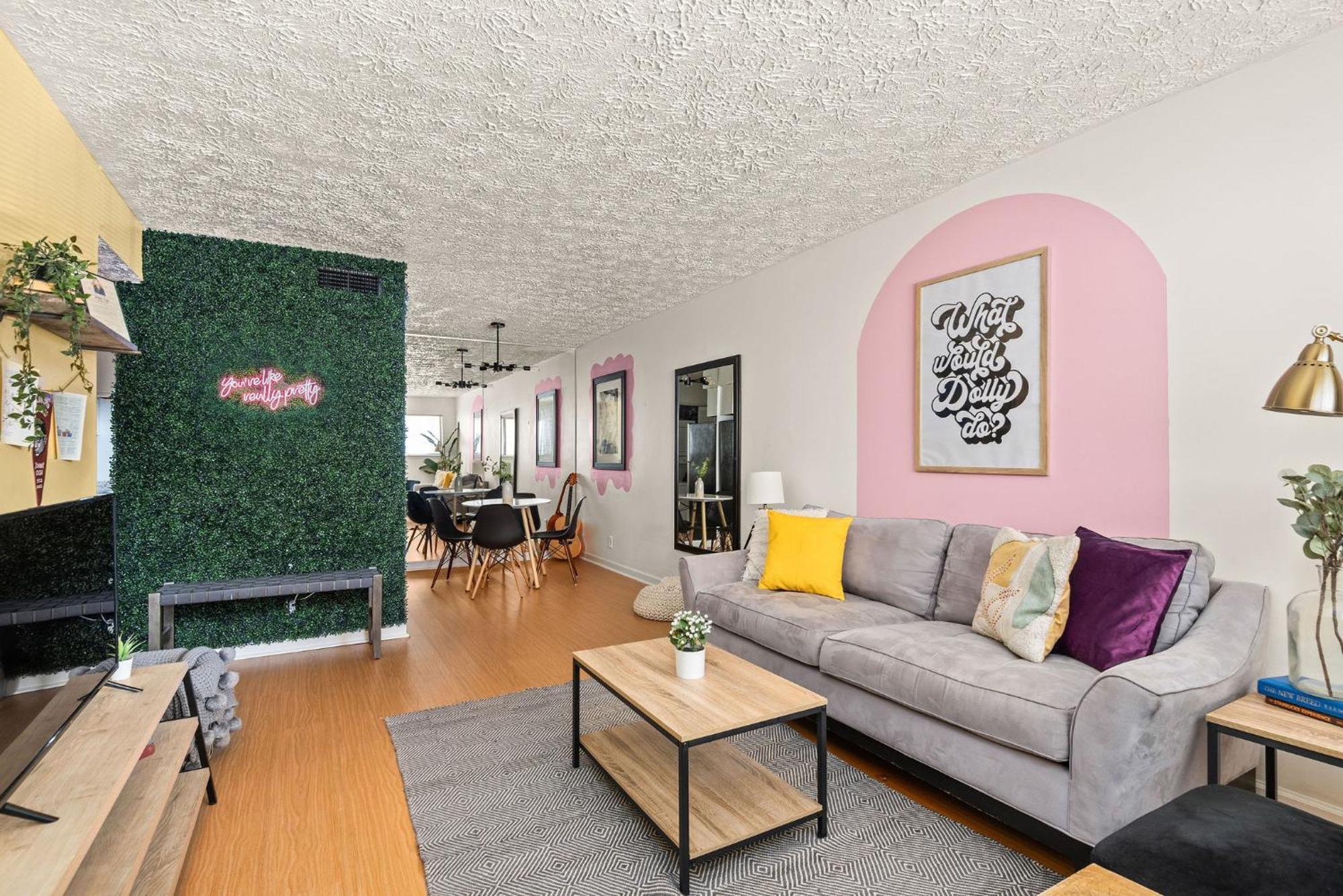 Apartment The Dolly Loft On Music Row Historic Charm!