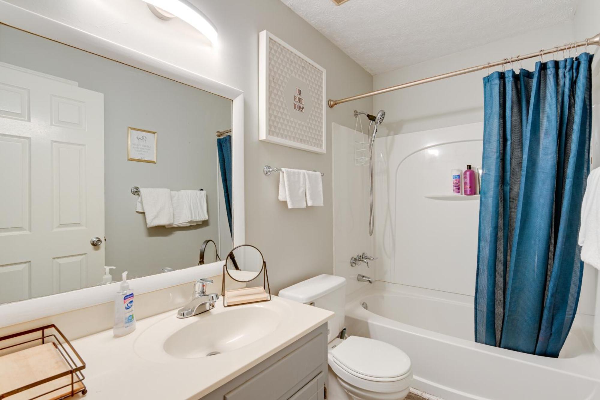 1 Mi To Dtwn: Pet-friendly In Apartment Nashville