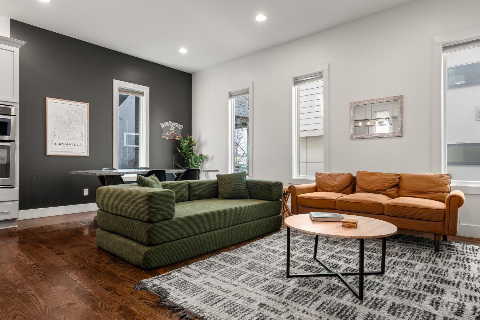 Holiday home Downtown Views With Rooftop Golf Grill And Firepit Only 8min To Broadway *