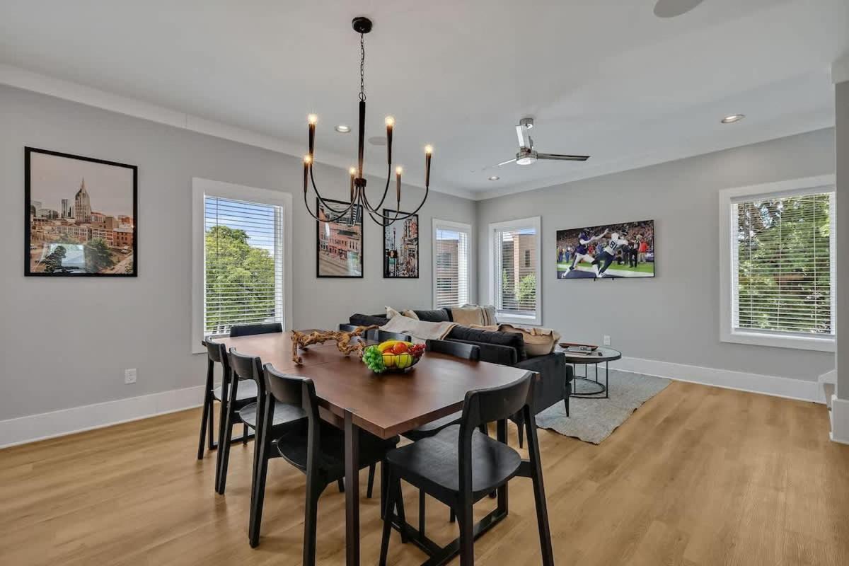 Holiday home Double Treble - 2 Townhomes - Private Rooftops Nashville