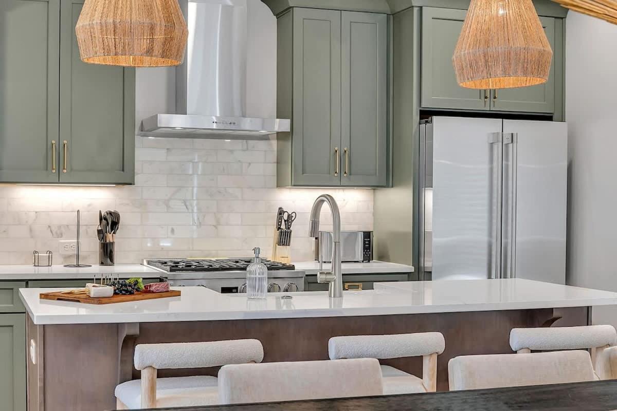 Holiday home Resonant - 2 Townhomes - 2 Private Rooftop Decks