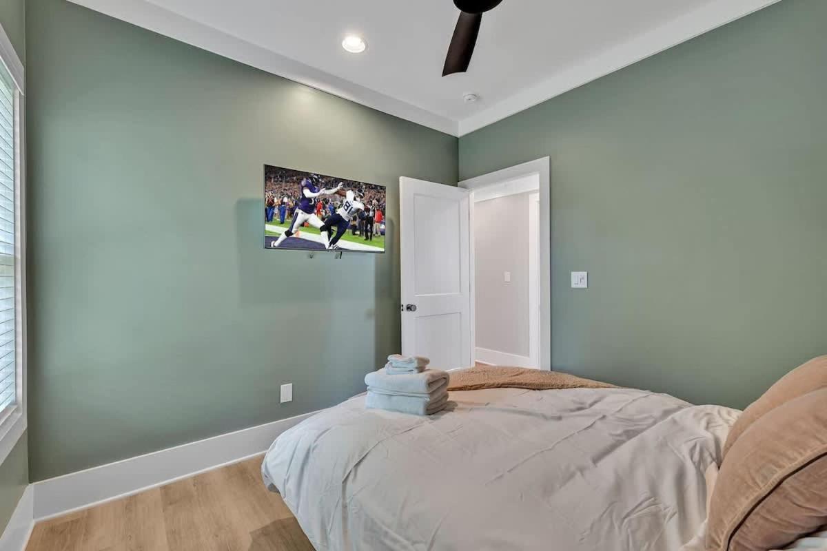 Resonant - 2 Townhomes - 2 Private Rooftop Decks Holiday home