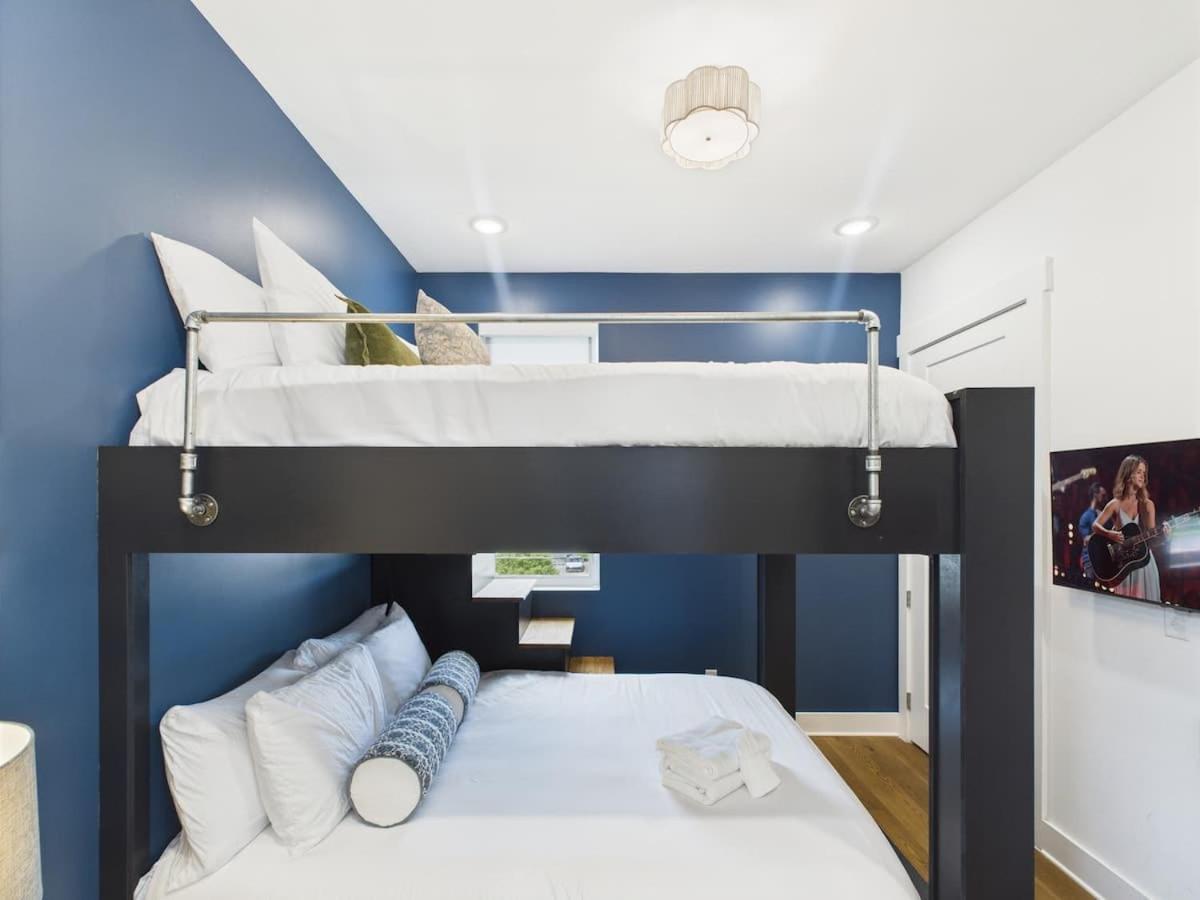 Gallatin Retreat-private Balcony-in East *