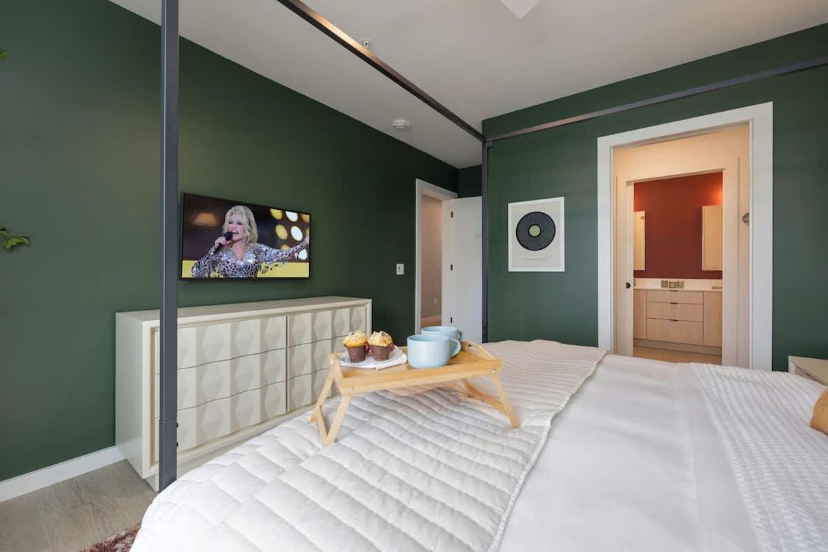 Holiday home Hyve-the Dolly Parton Experience-private Balcony *