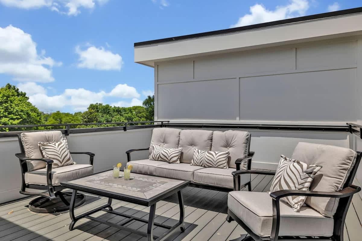 Resonant - 2 Townhomes - 2 Private Rooftop Decks Holiday home Nashville