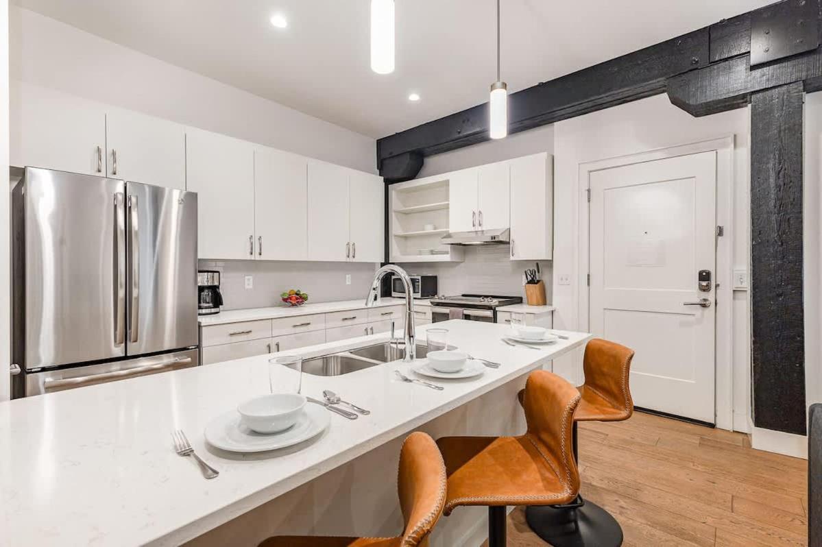 The Saddlery - Encore - 1 Block To Broadway Holiday home