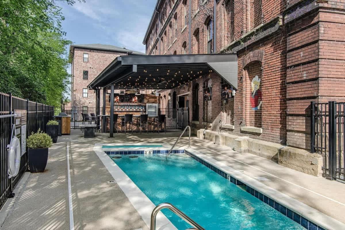 Lowkey - Pool & Gym - Mins To Broadway Holiday home