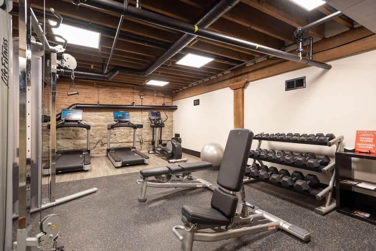 Lowkey - Pool & Gym - Mins To Broadway Holiday home Nashville