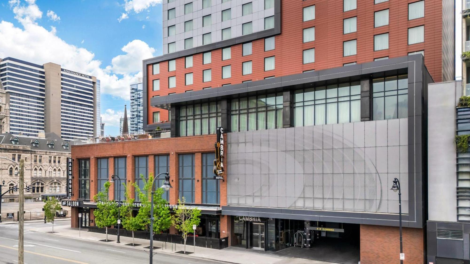 Hotel Cambria Downtown