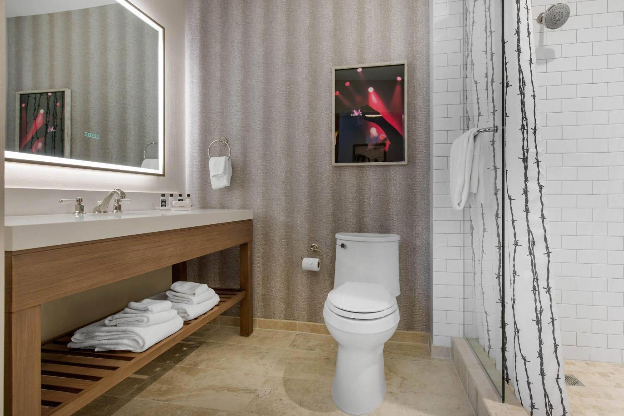 Hotel Cambria Downtown Nashville