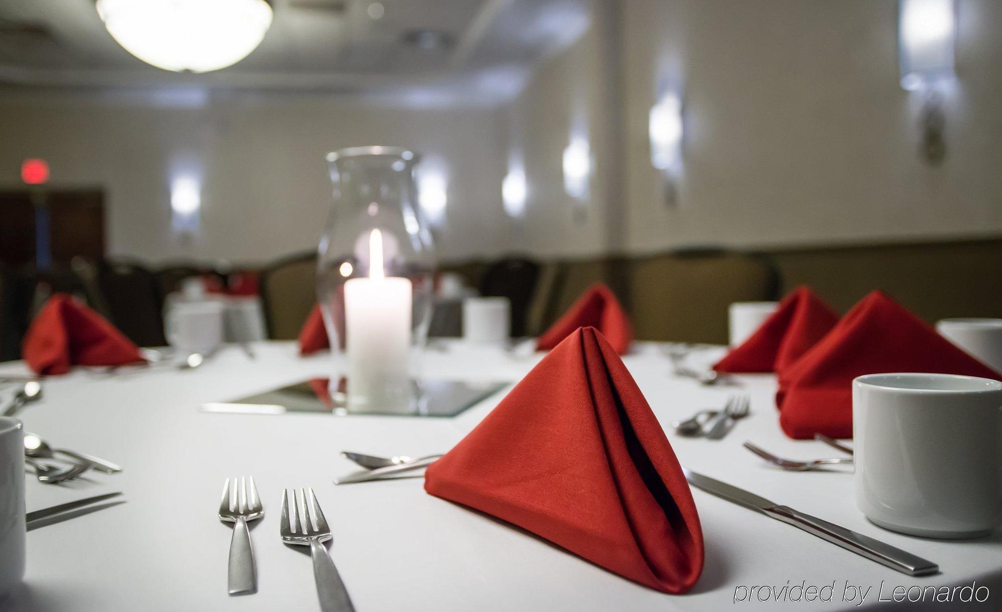 Airport Marriott Hotel