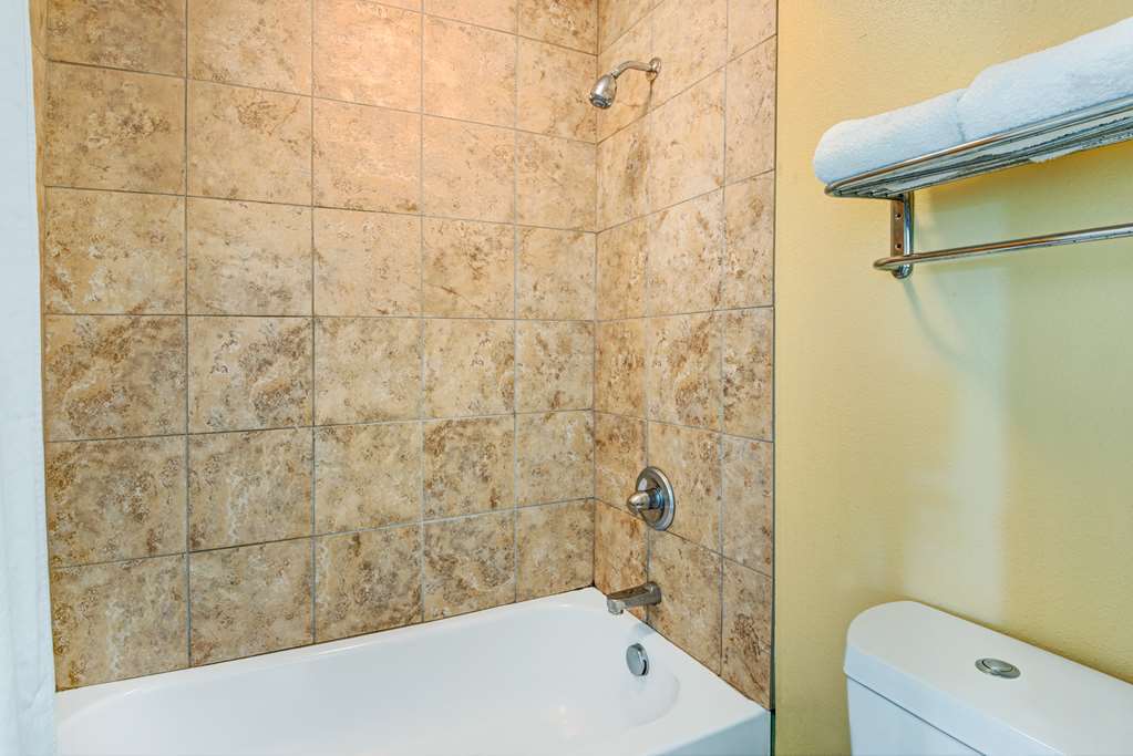 Super 8 Downtown Airport Nashville