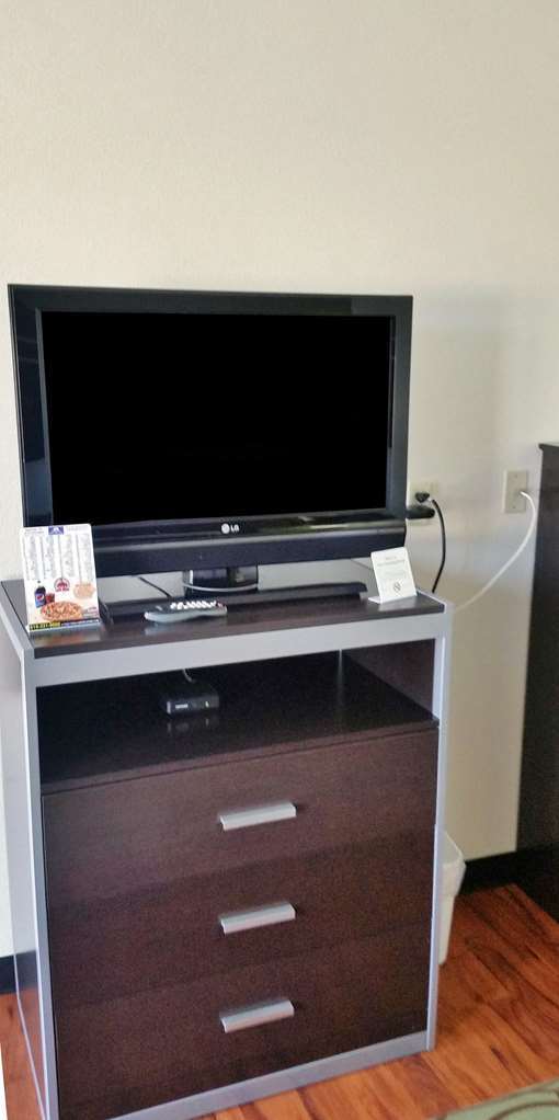 Hotel Americas Value Inn-nashville/airport South