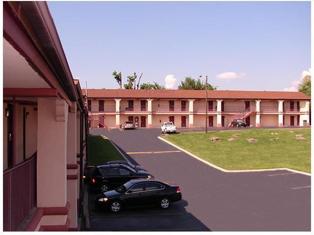 Scottish - * Nashville