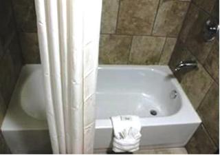Quarters & Hotel 3*