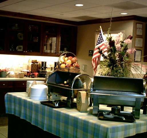 Hotel Homewood Airport