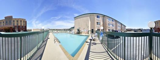 Sleep Near Percy Priest Inn 2*