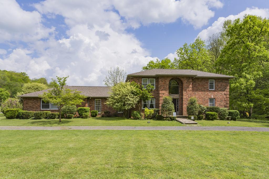 Brenda Lee History 2br Pool Hot Tub