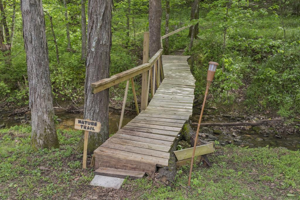 Brenda Lee History 2br Pool Hot Tub Apartment *