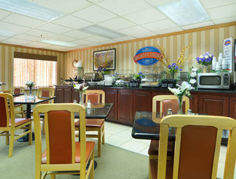 Holiday Express W-i40 By Ihg Hotel 3*