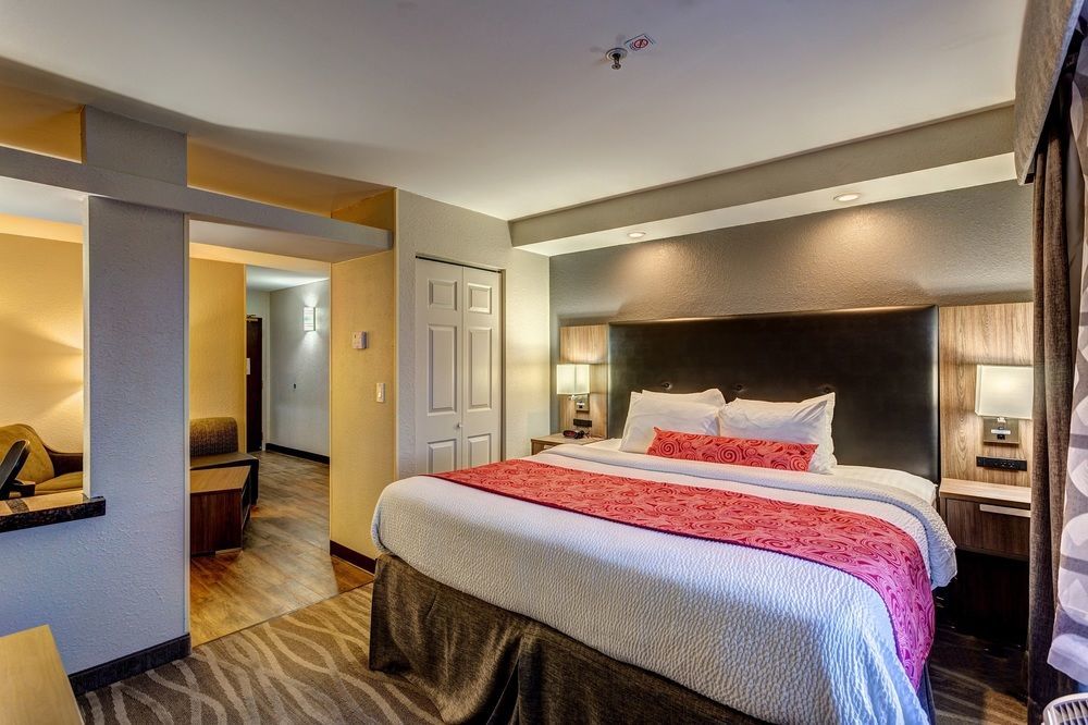 Best Western Plus Airport - Bna Hotel 3*