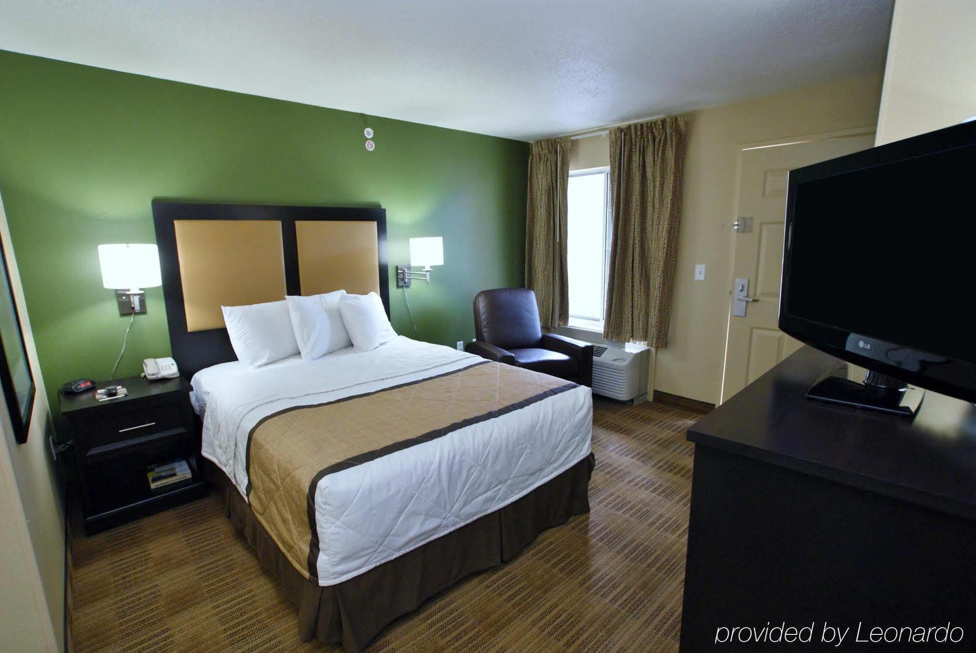 Extended America - - Airport - Music Hotel Nashville