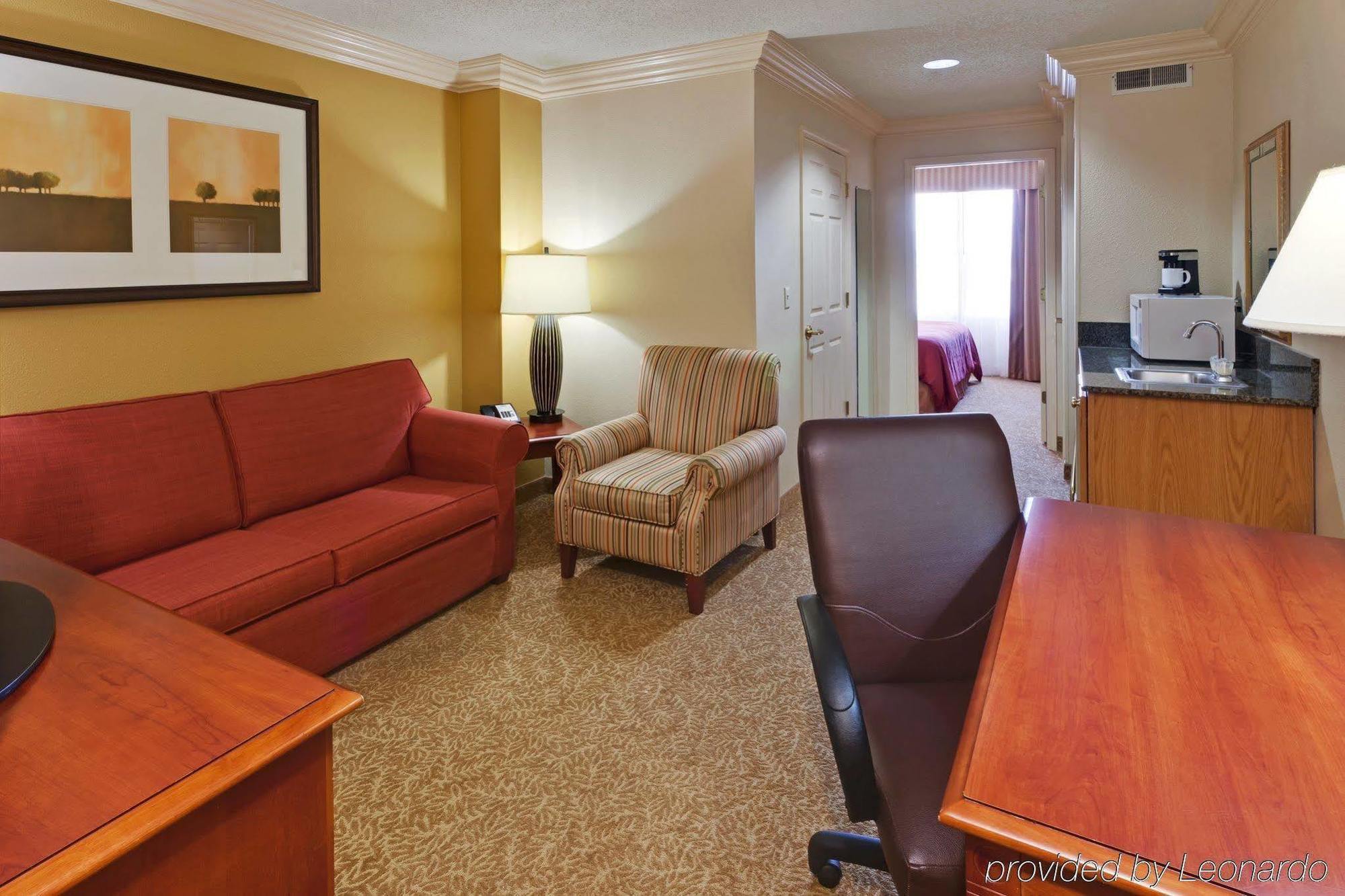 Country & By Radisson, Nashville, Tn