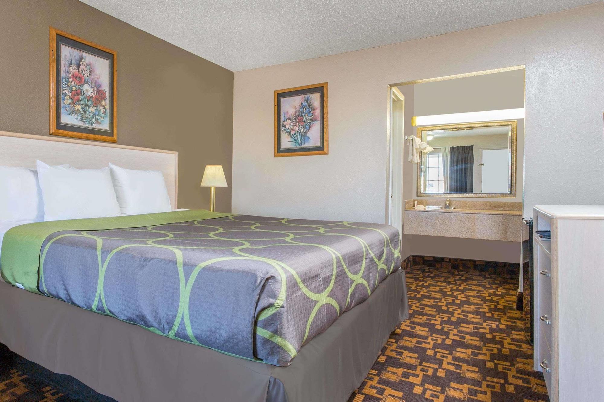 Hotel Super 8 By Wyndham Antioch/nashville South East Nashville