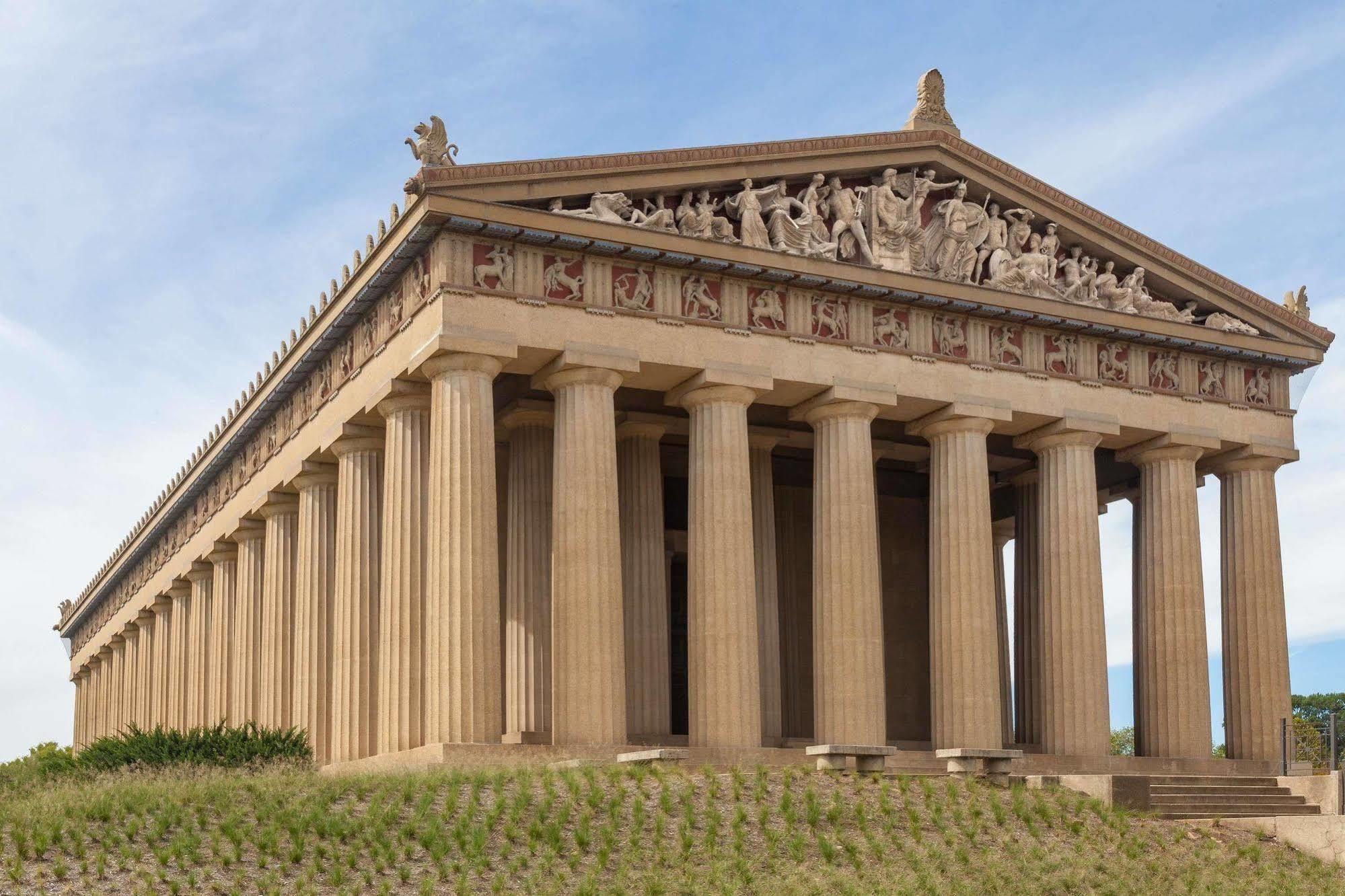 Super 8 By Wyndham Downtown Nashville