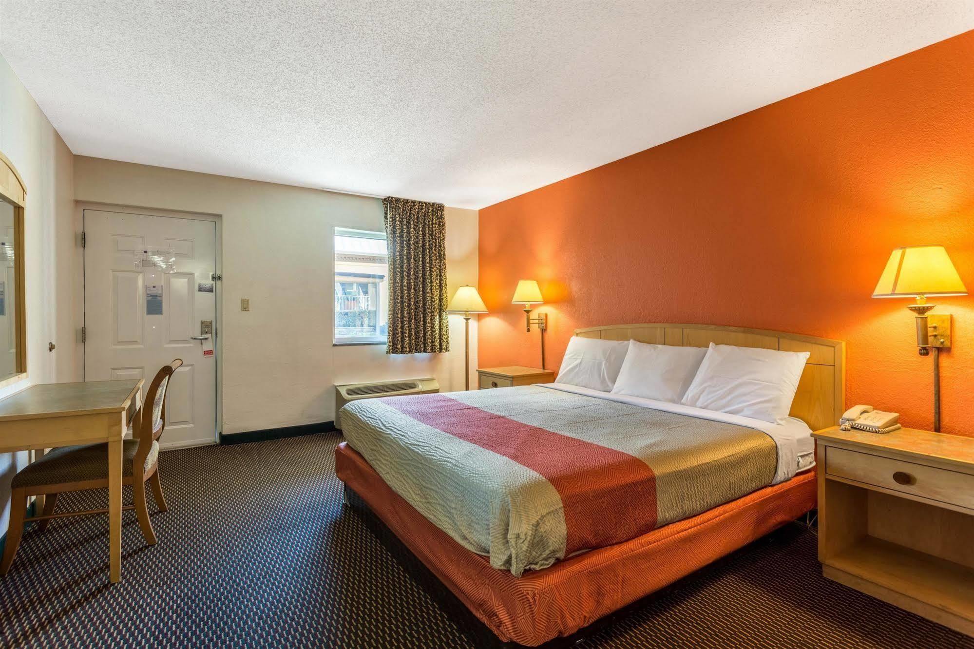 6-nashville, Tn 2* Nashville