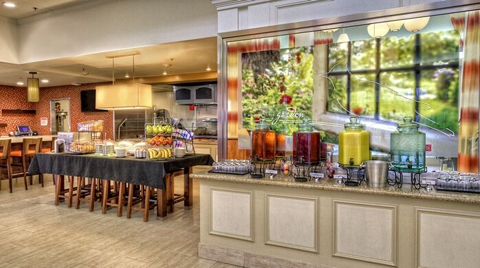 Hilton Garden Airport Hotel