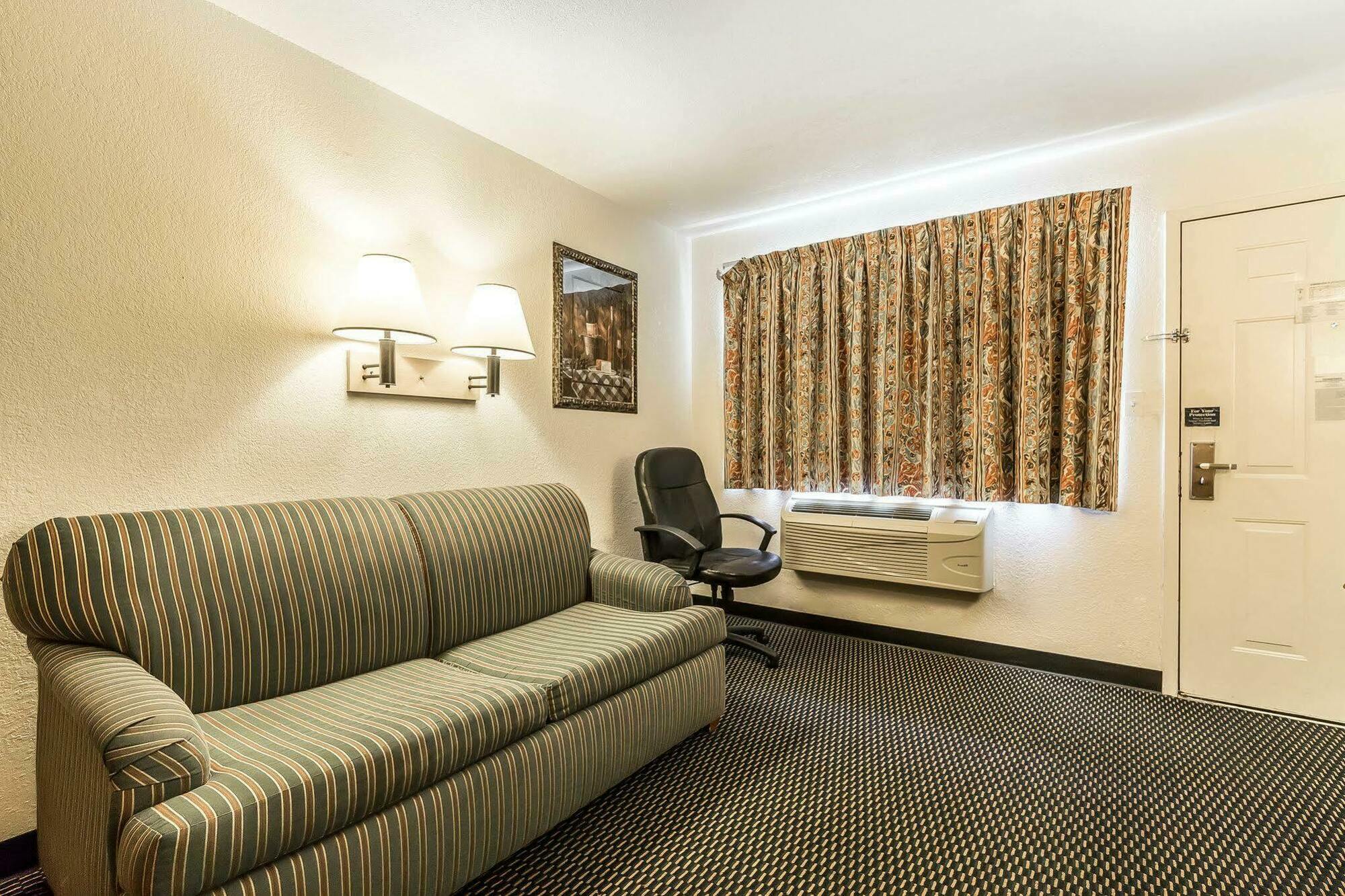 Rodeway Motel Nashville