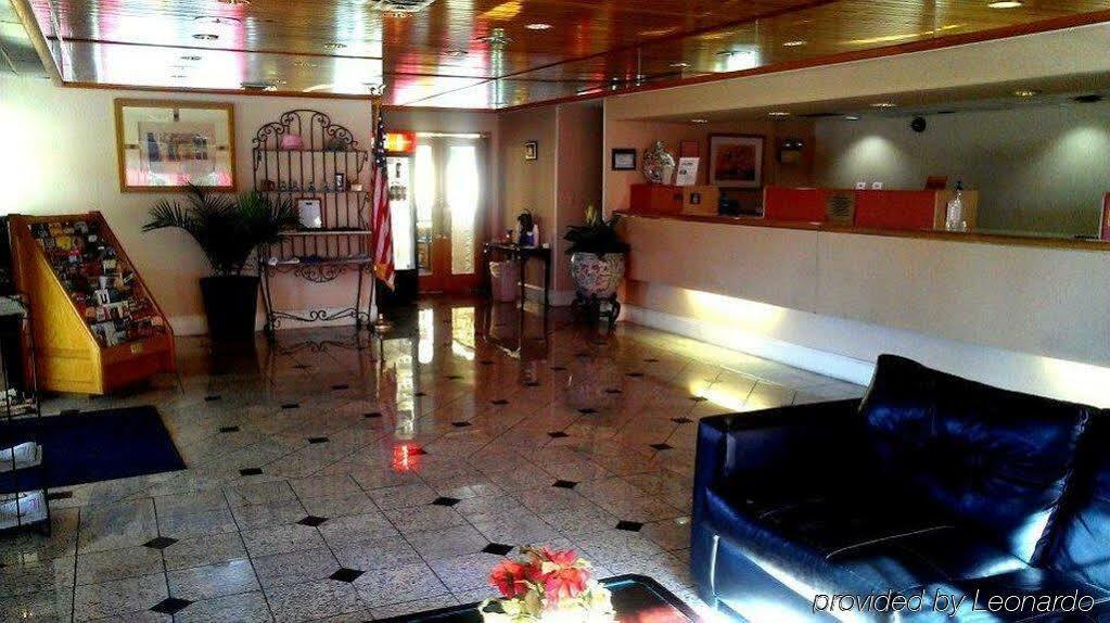 Red Lion & Airport