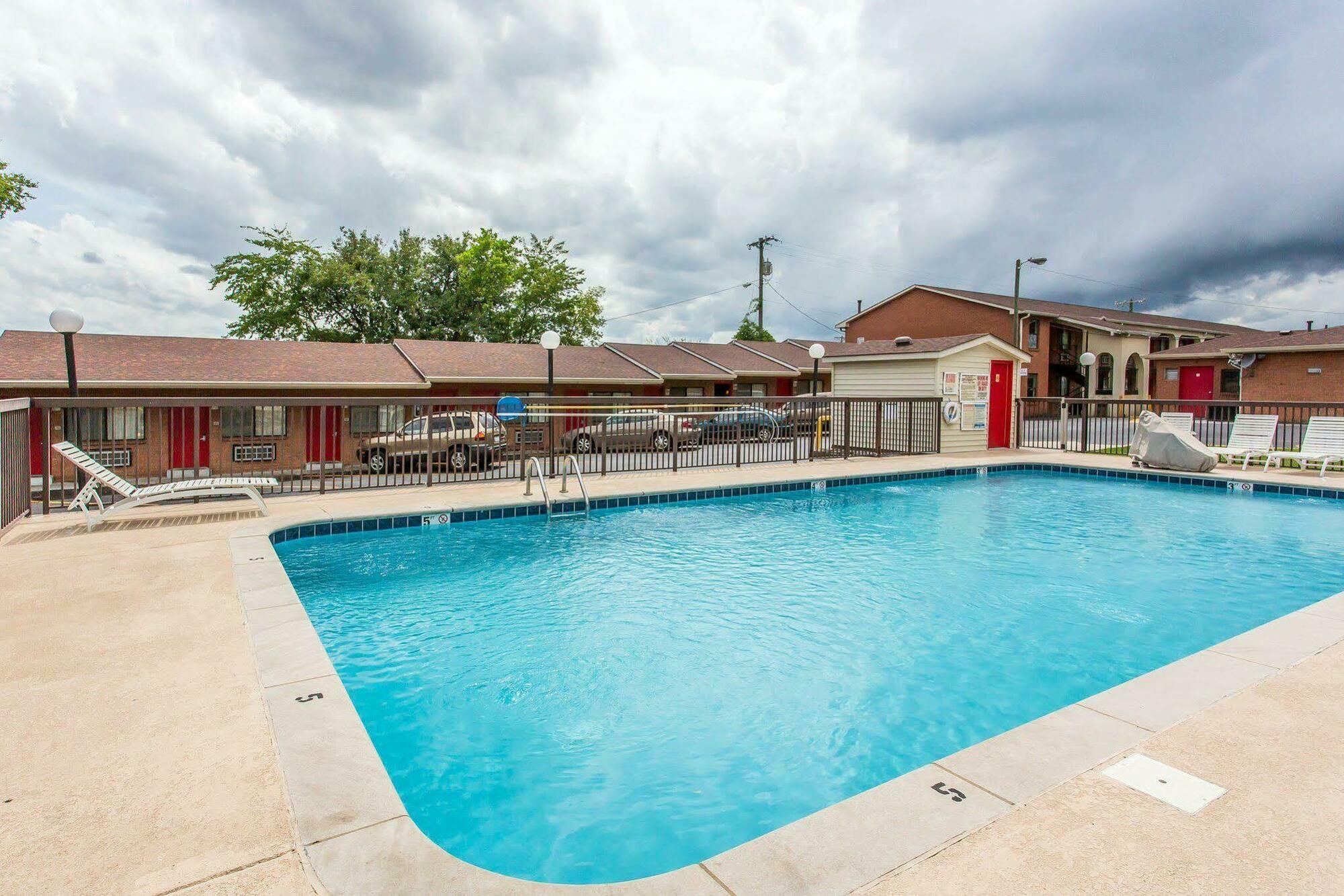 Motel Econo North - Opryland 2*