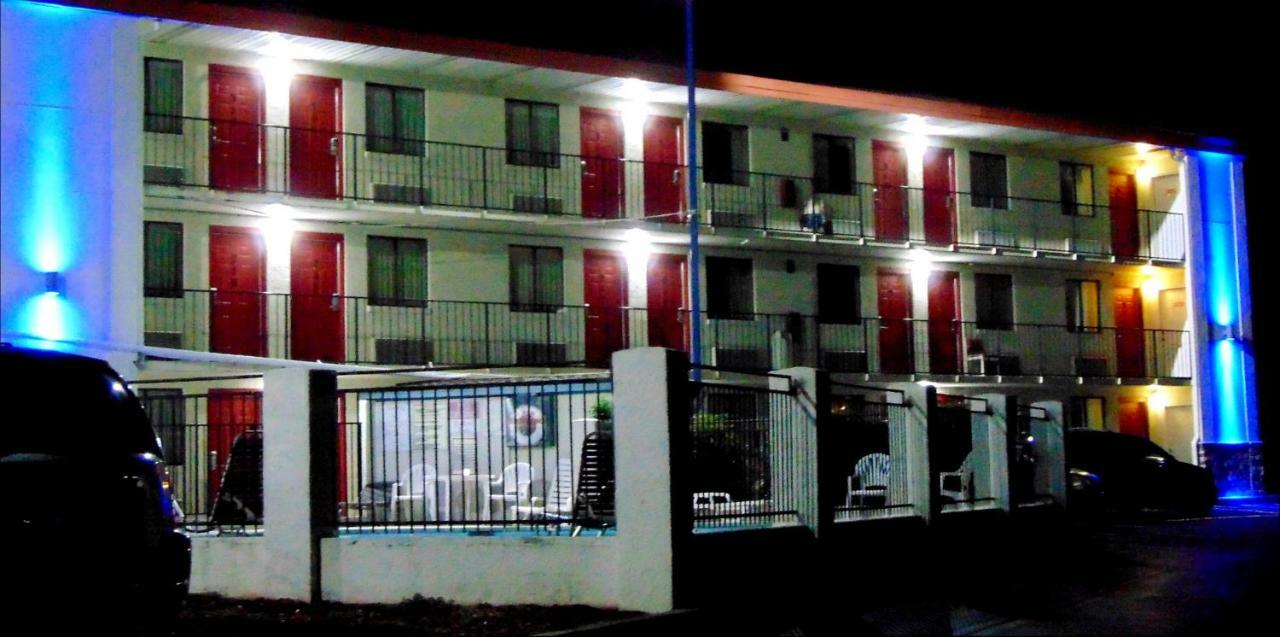 Hotel Somatel Airport Nashville
