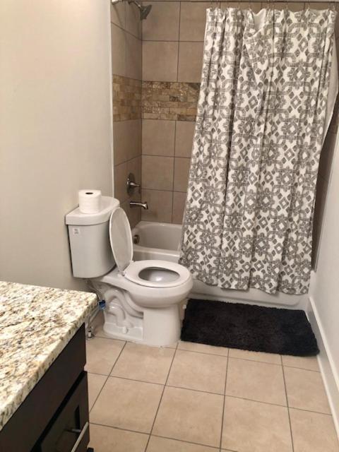 Miranda Lambert & Friends Luxury Bungalow Nashville