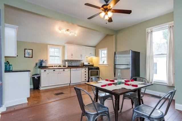12 South-walk To Bars+coffee+food+shops+belmont *