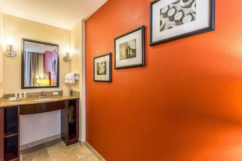 Homewood By Hilton Downtown Hotel 3*