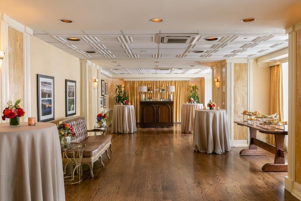 The Hermitage Hotel 5*