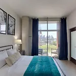 Mid Century Modern Downtown 30+ Night Min Nashville