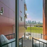 Mid Century Modern Downtown 30+ Night Min Holiday home