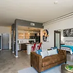 Mid Century Modern Downtown 30+ Night Min *