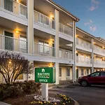 Hometowne Studios Nashville - Airport/Briley Pkwy