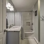 Quiet Area W/ Pool - 15 Mi To Dtwn * Nashville