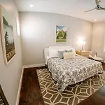 Huge4bedr10mintodtownsafe * Nashville