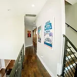Huge4bedr10mintodtownsafe