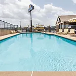Days Inn By Wyndham Nashville N Opryland/Grand Ole Opry