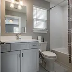 Classy, Cozy, Close To Downtown *