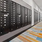 Contemporary 1Br, In Unit Washer Dryer, Free Parking With All Amenities! Apts